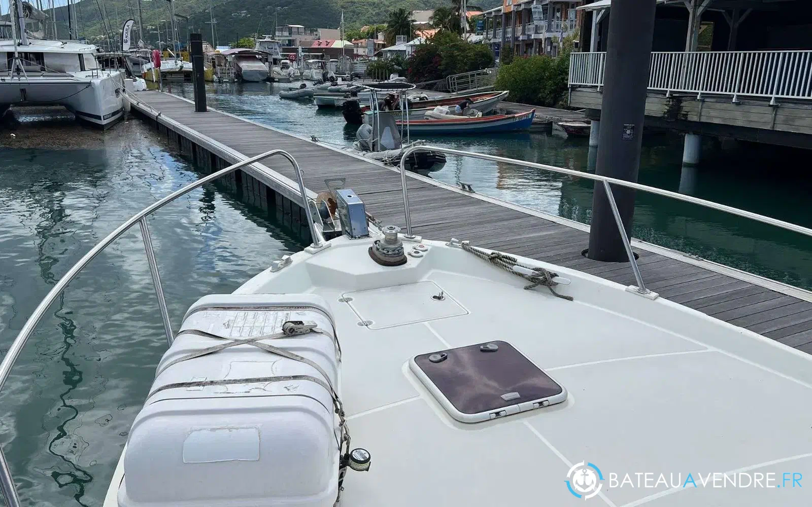 slider 13 Rhea 850 open