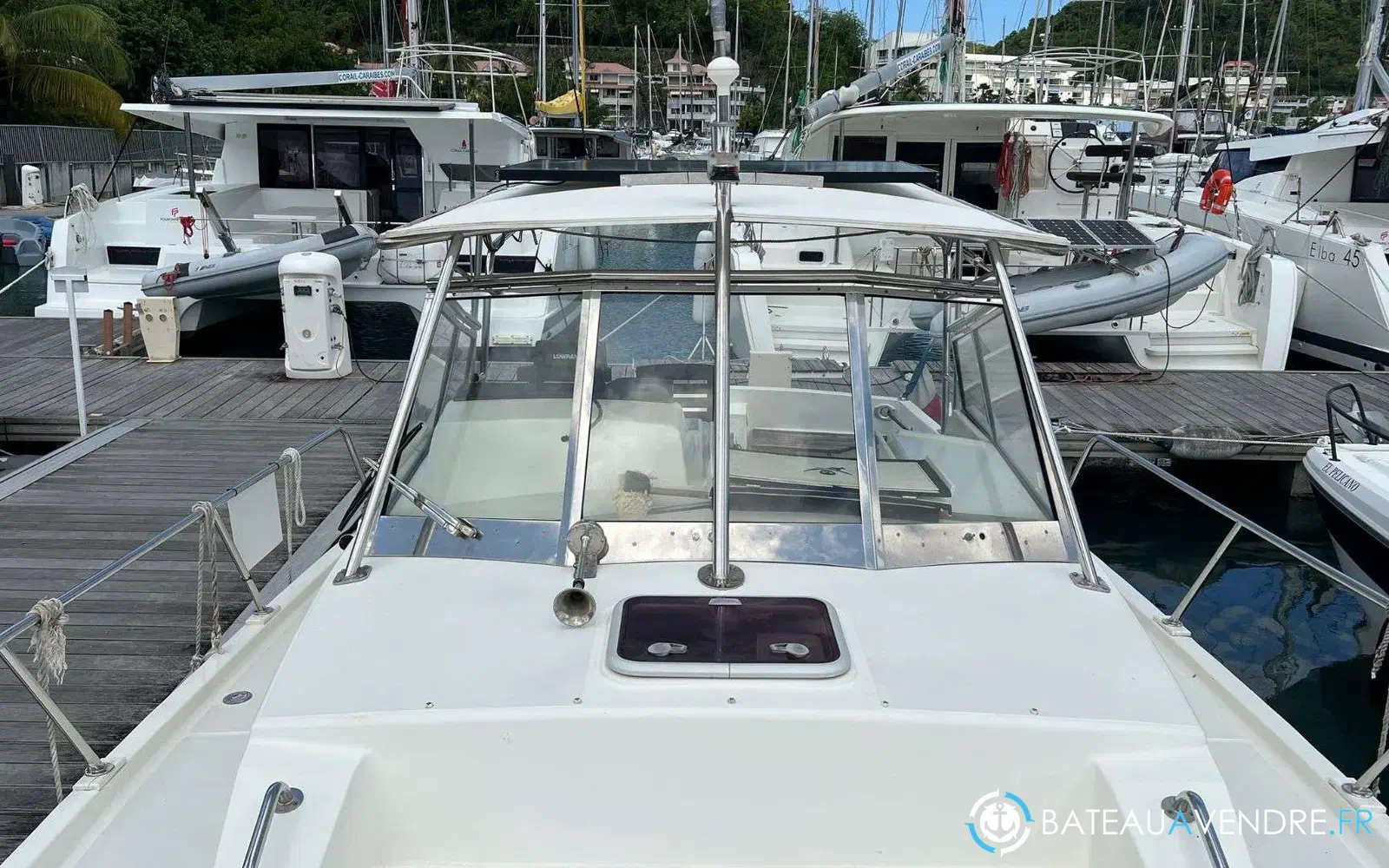 slider 17 Rhea 850 open