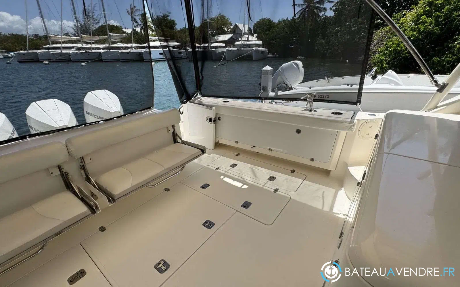 slider 17 Pursuit OS 375 Offshore