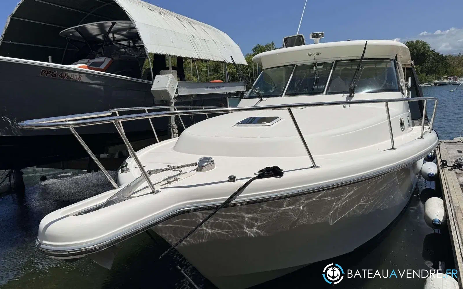 slider 1 Pursuit OS 375 Offshore