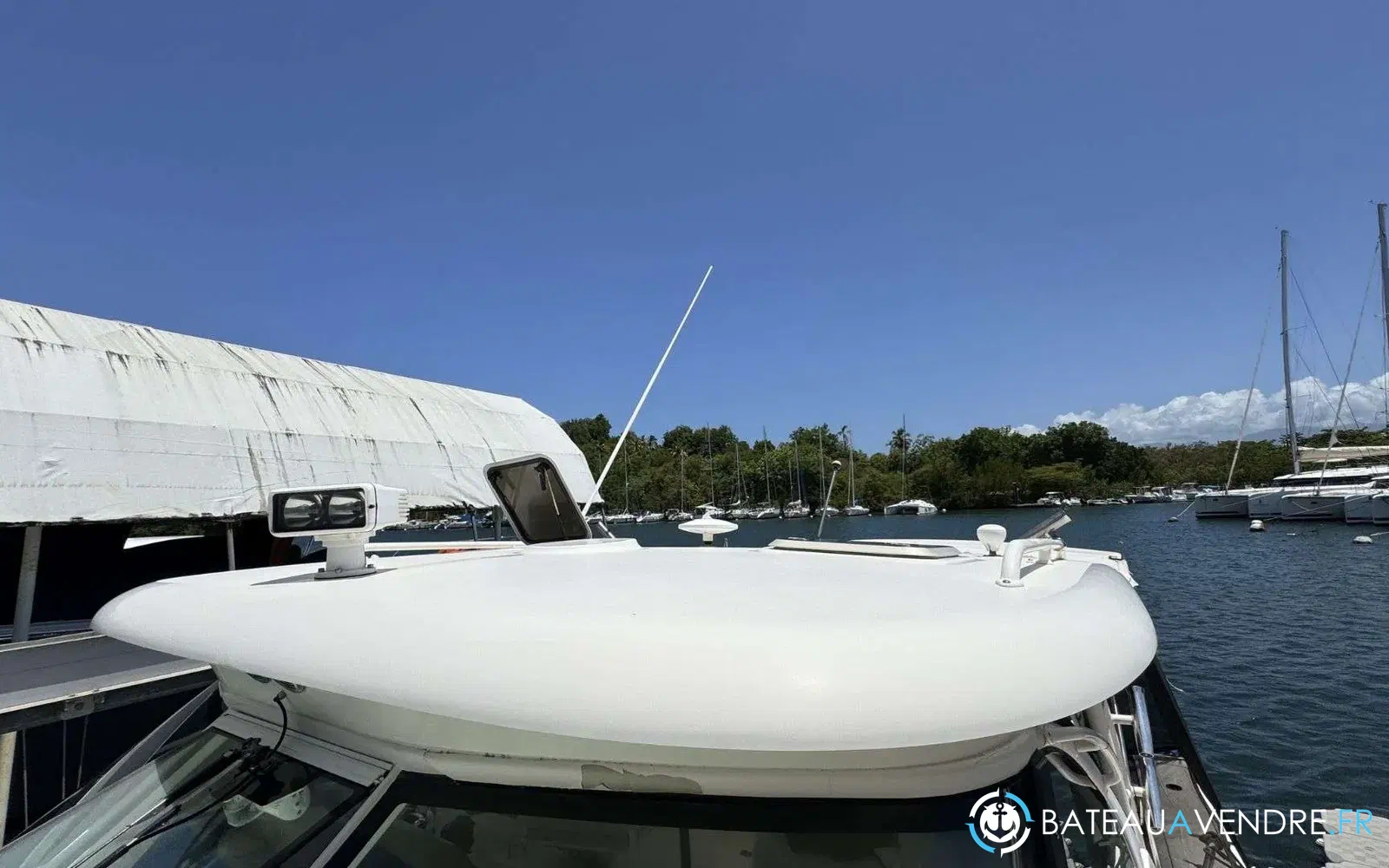 slider 4 Pursuit OS 375 Offshore