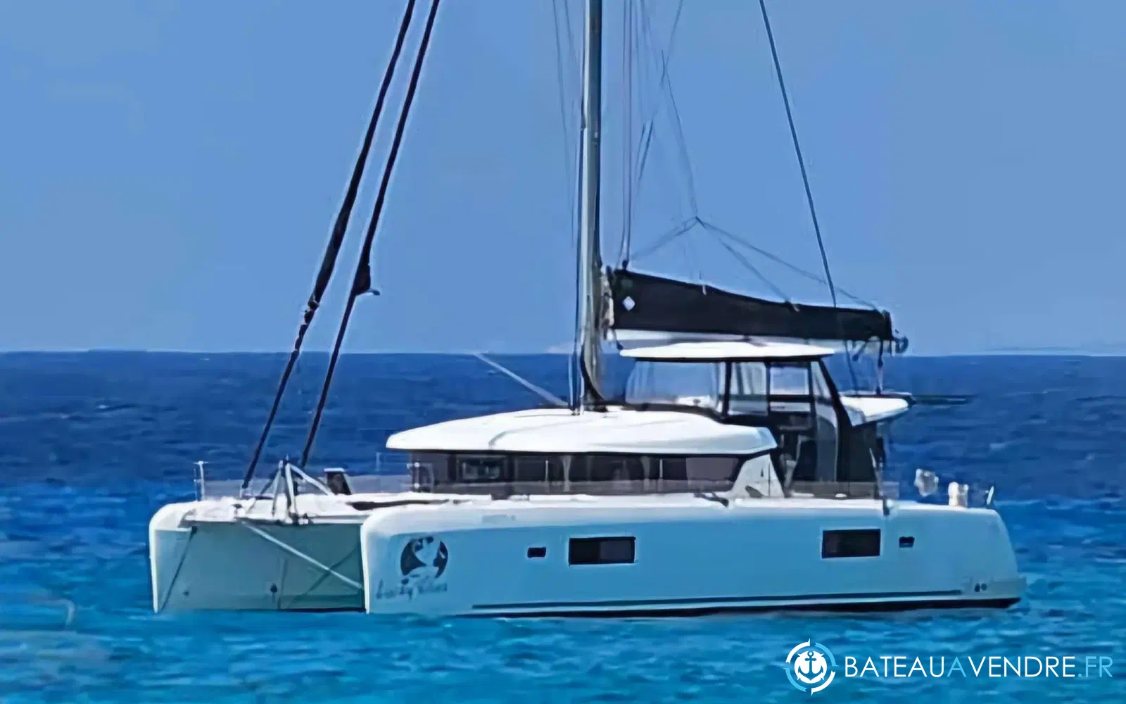 slider 1 Lagoon 42