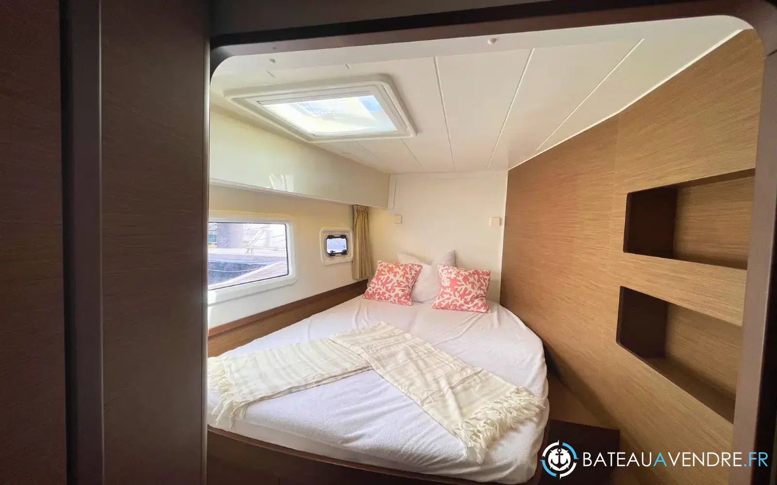 slider 39 Lagoon 42