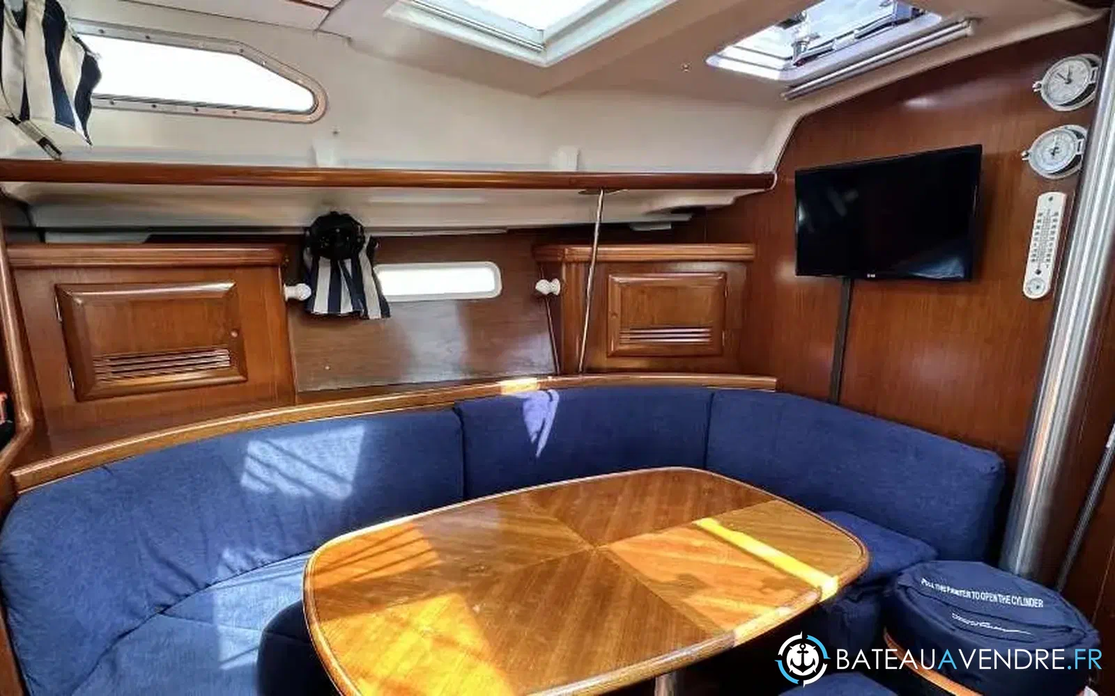 slider 6 Beneteau Oceanis 393 Clipper