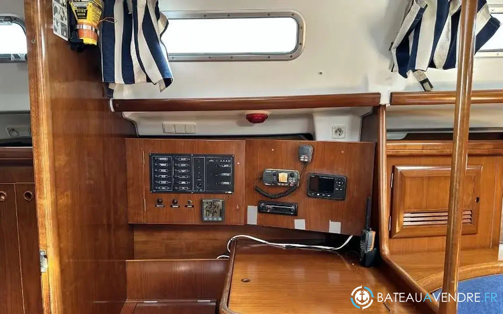 slider 8 Beneteau Oceanis 393 Clipper
