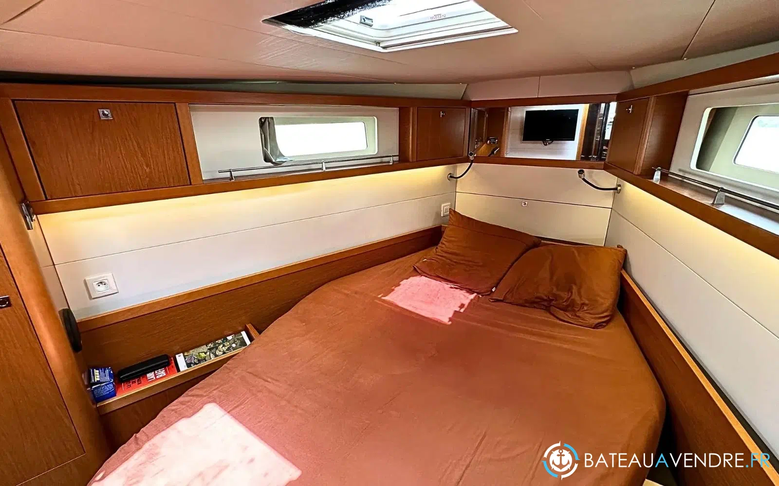 slider 9 Beneteau Sense 51