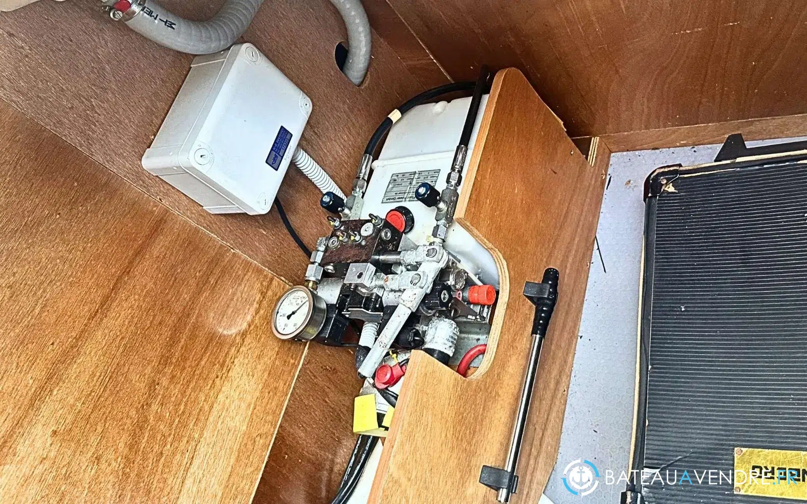 slider 29 Beneteau Sense 51