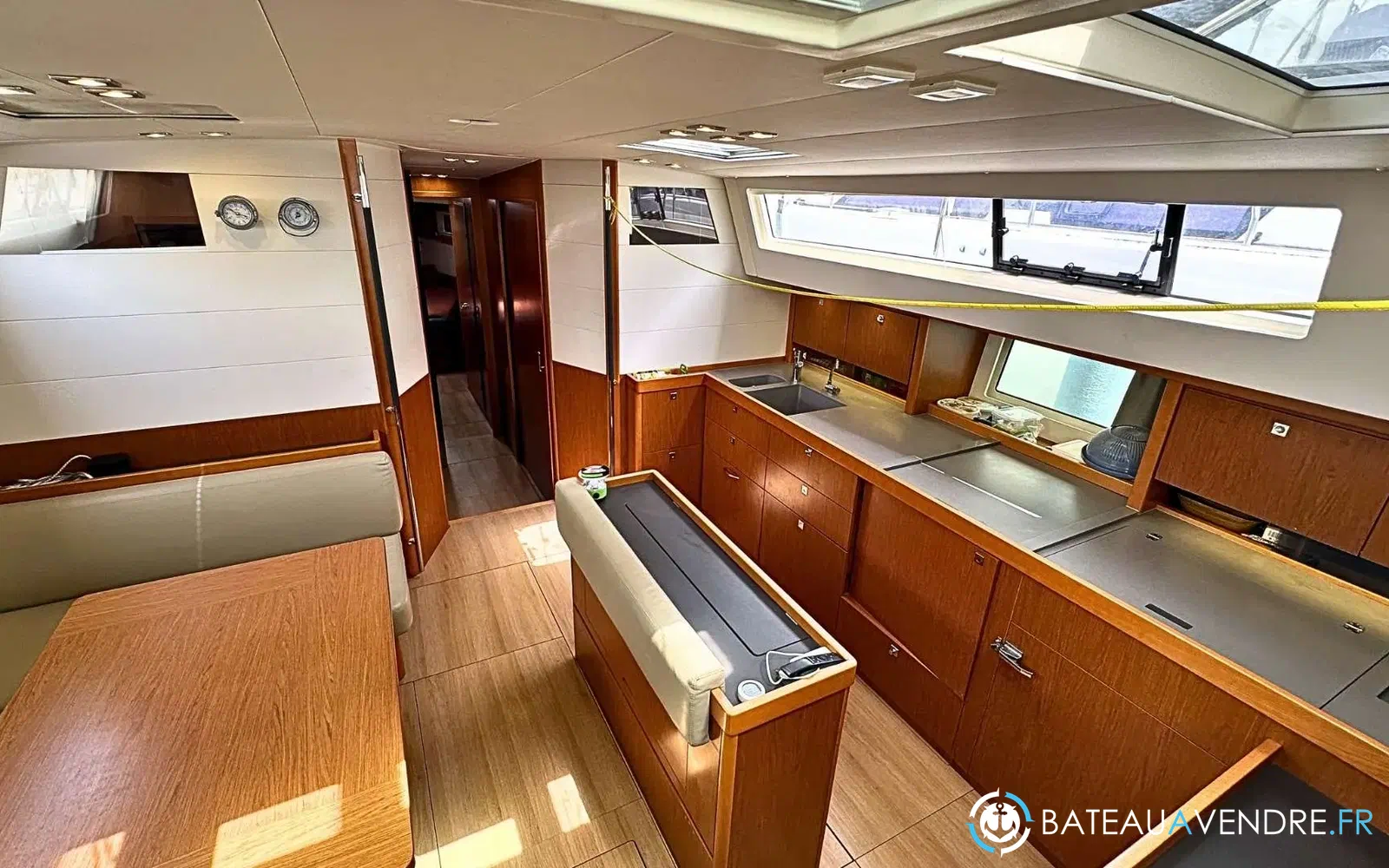 slider 3 Beneteau Sense 51