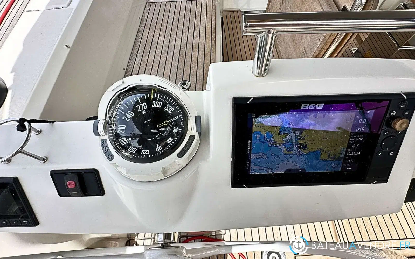slider 44 Beneteau Sense 51