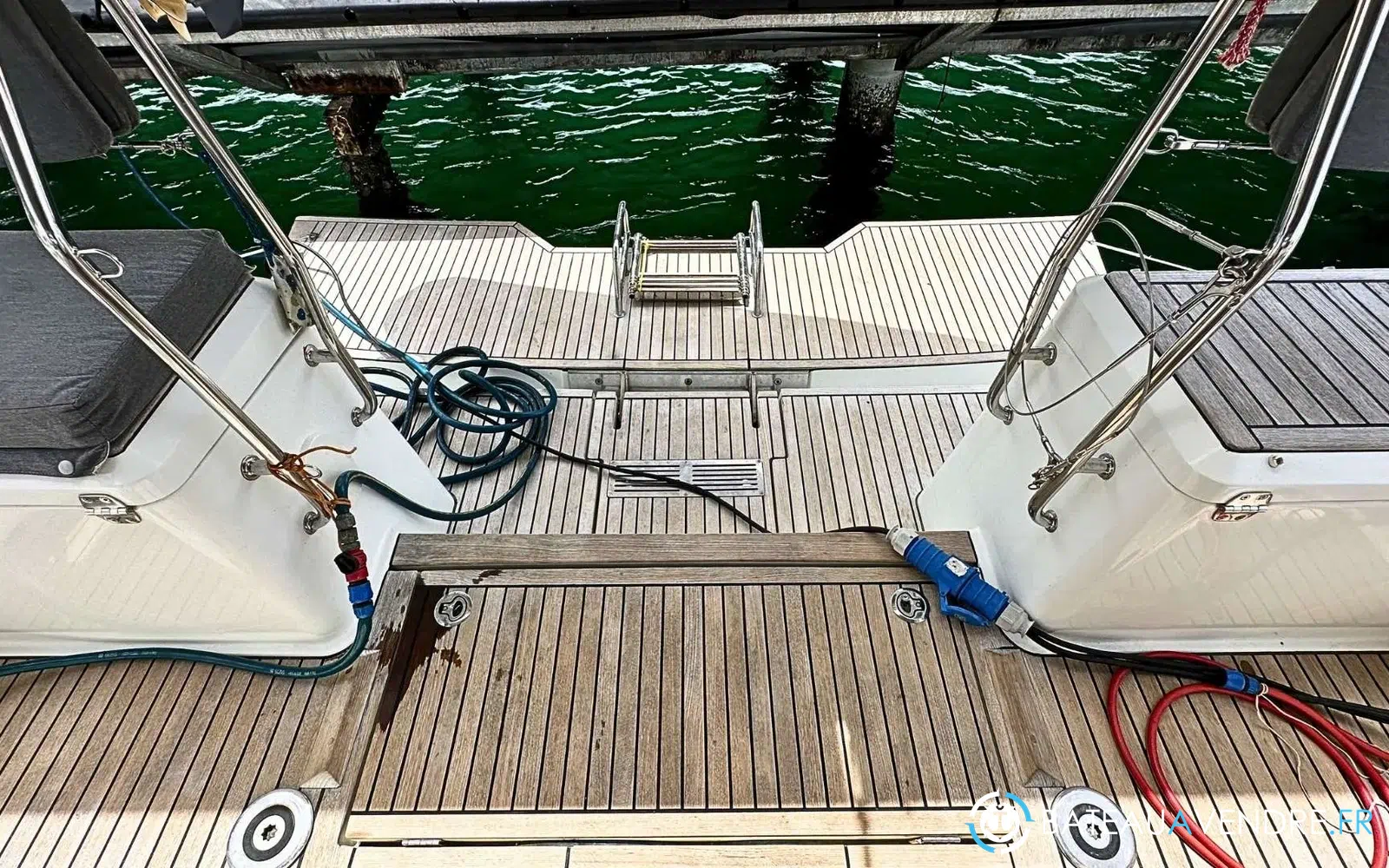 slider 49 Beneteau Sense 51