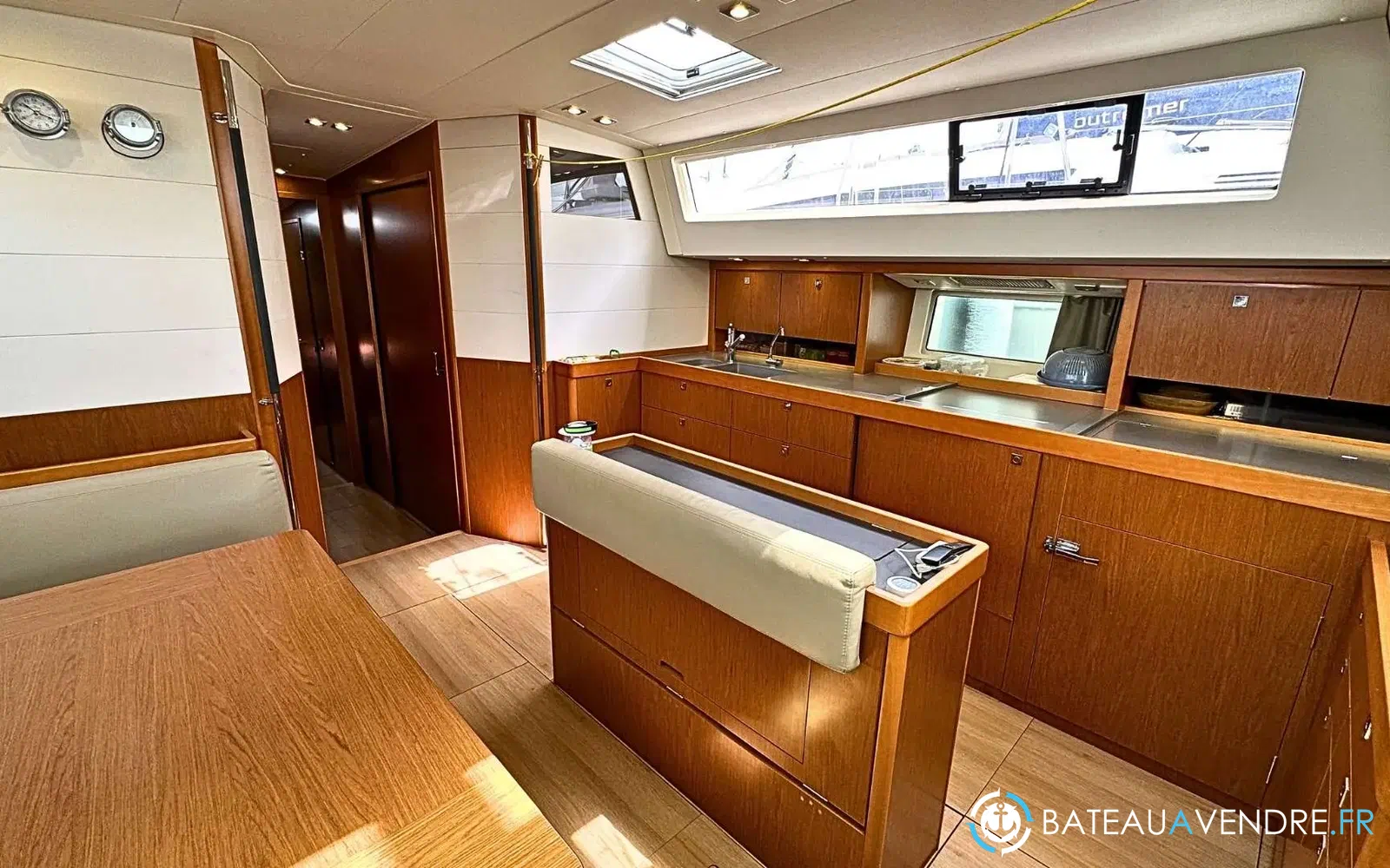 slider 5 Beneteau Sense 51