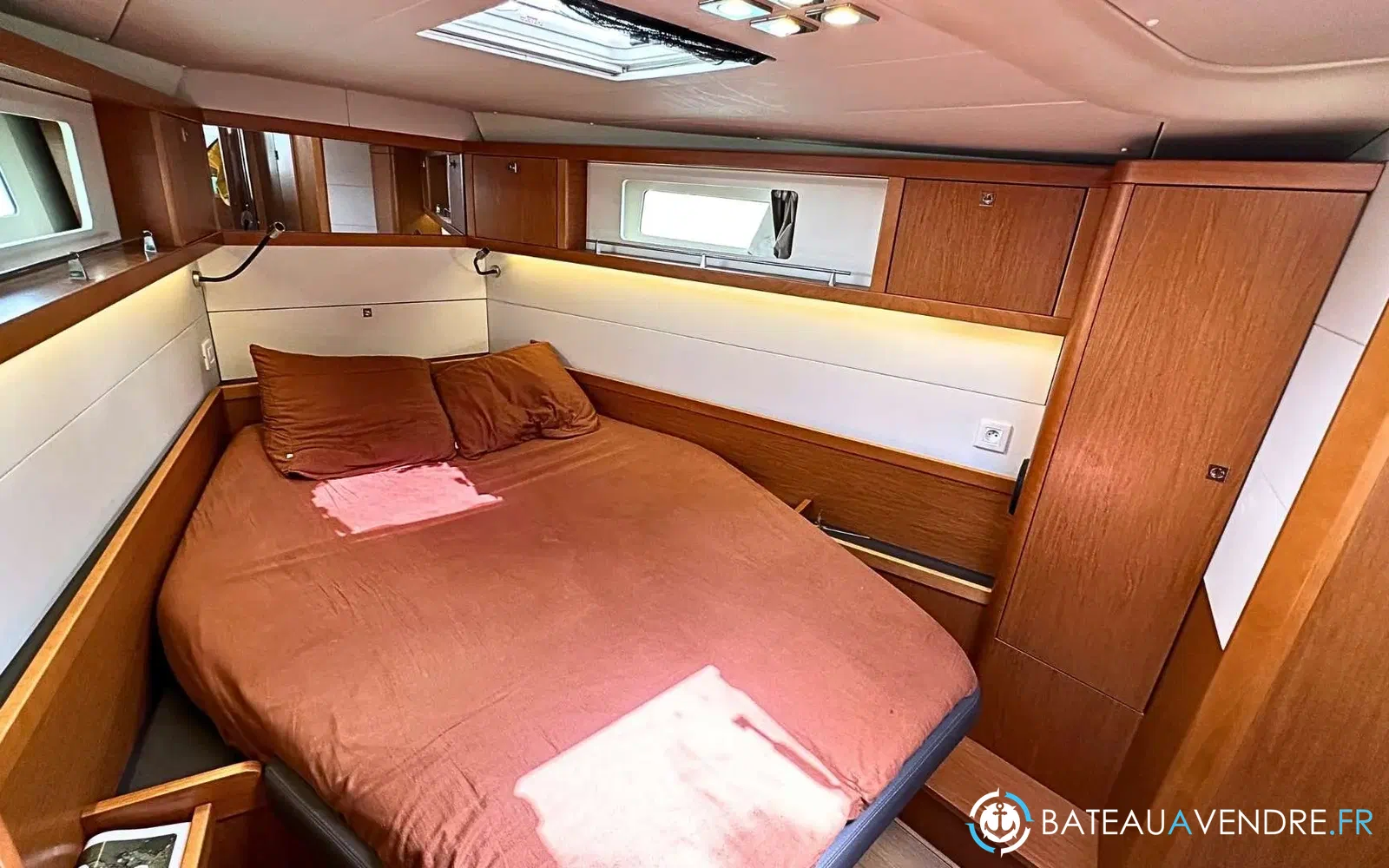 slider 8 Beneteau Sense 51