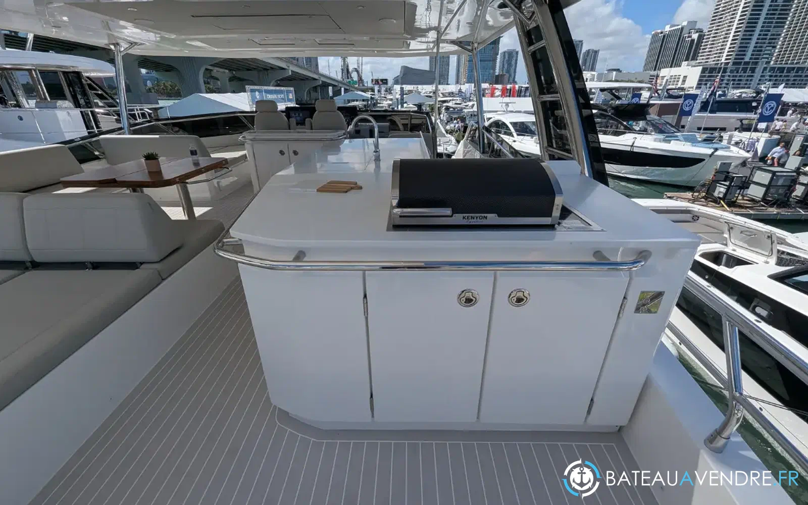 slider 18 Aquila 50