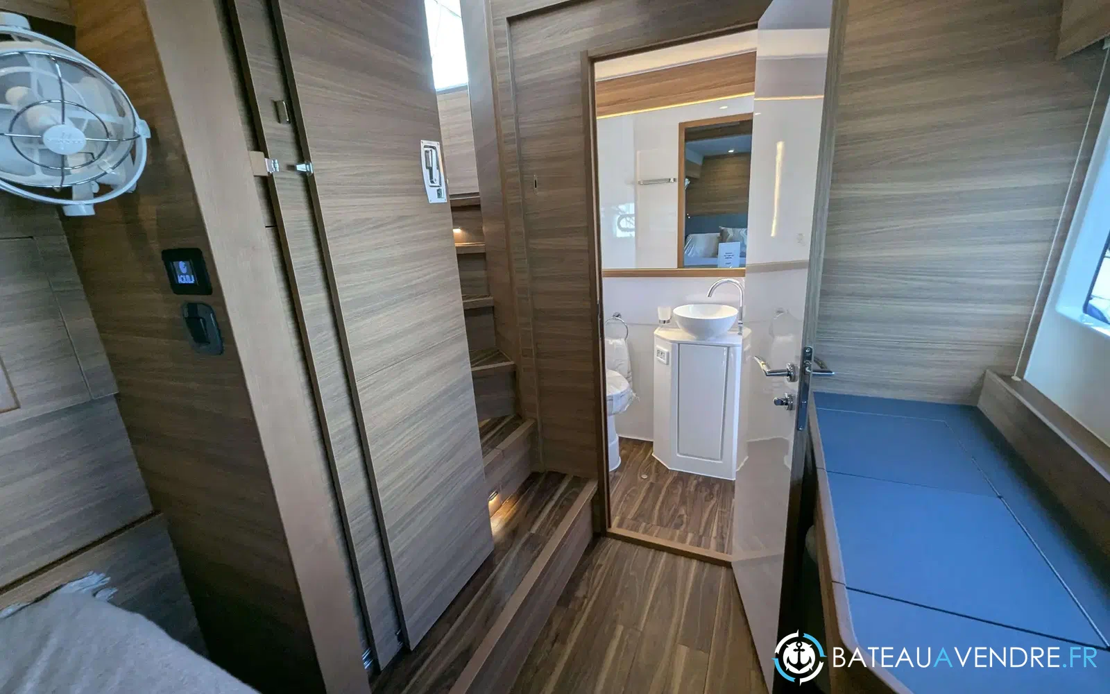 slider 23 Aquila 54