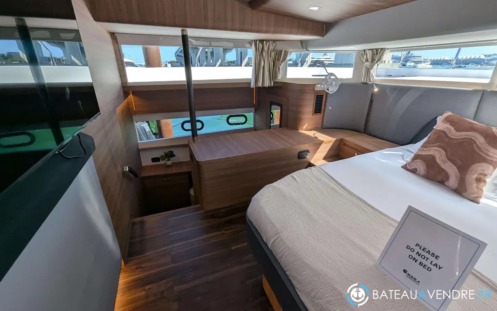 slider 31 Aquila 54