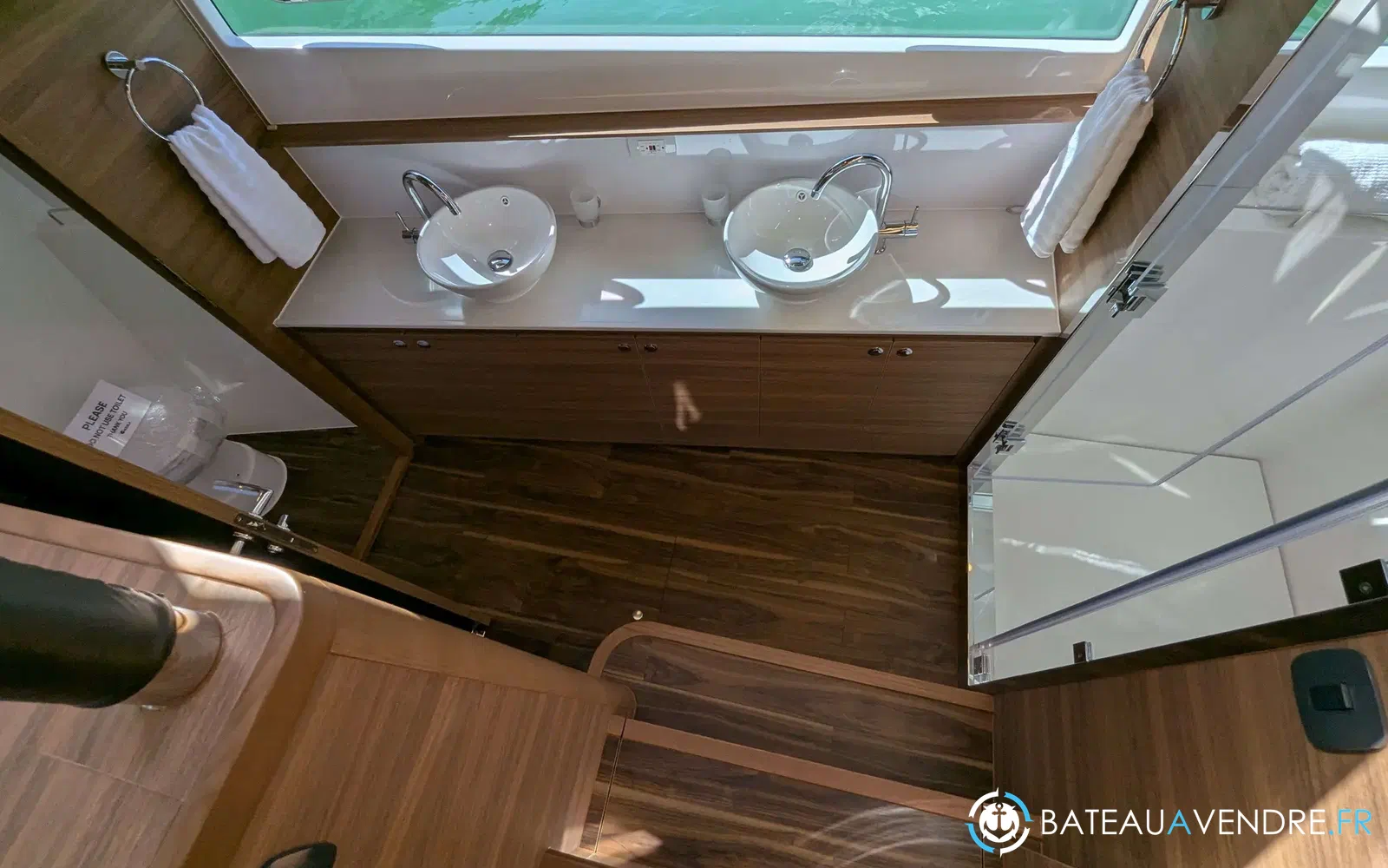 slider 35 Aquila 54