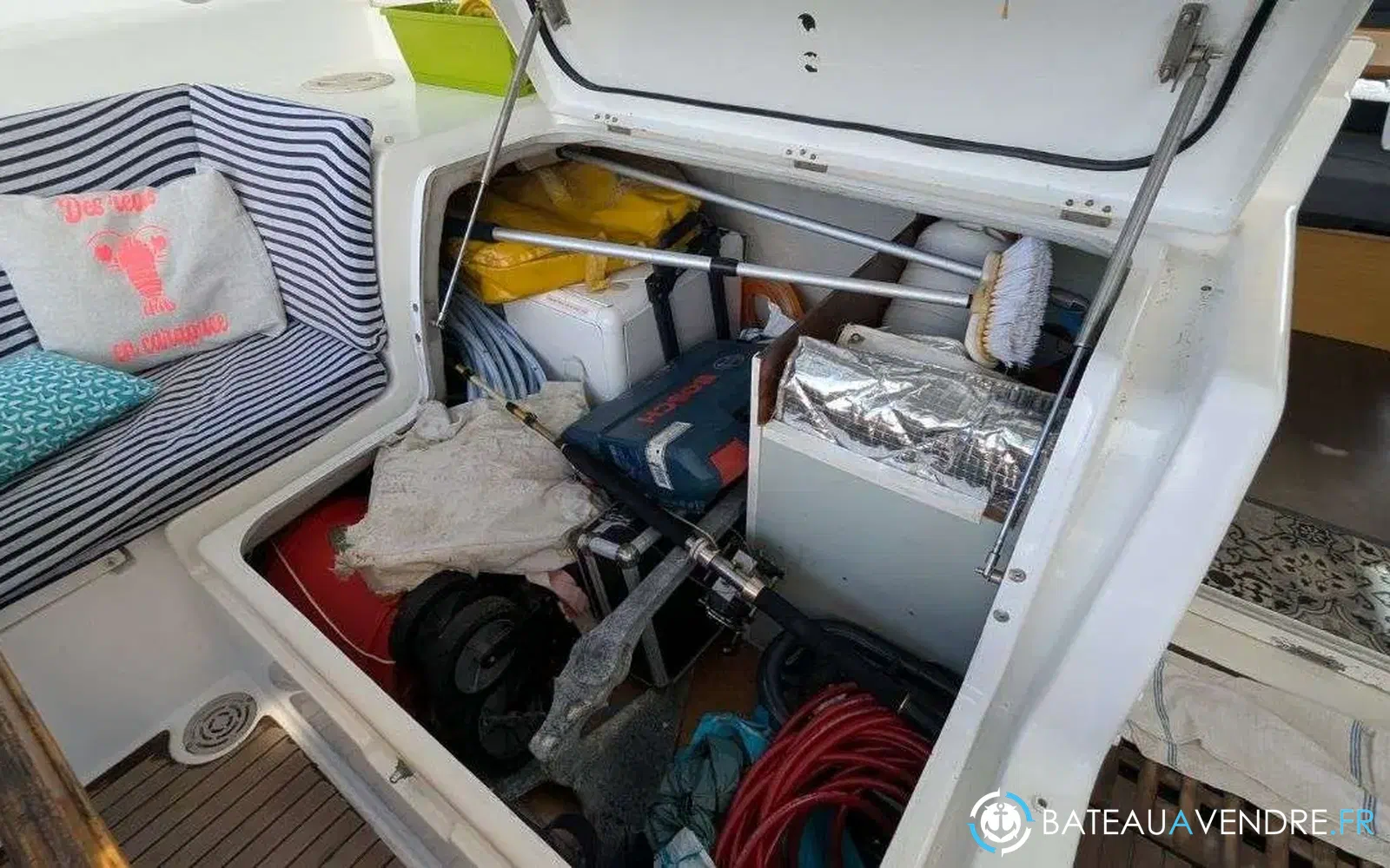 slider 33 Lagoon 420