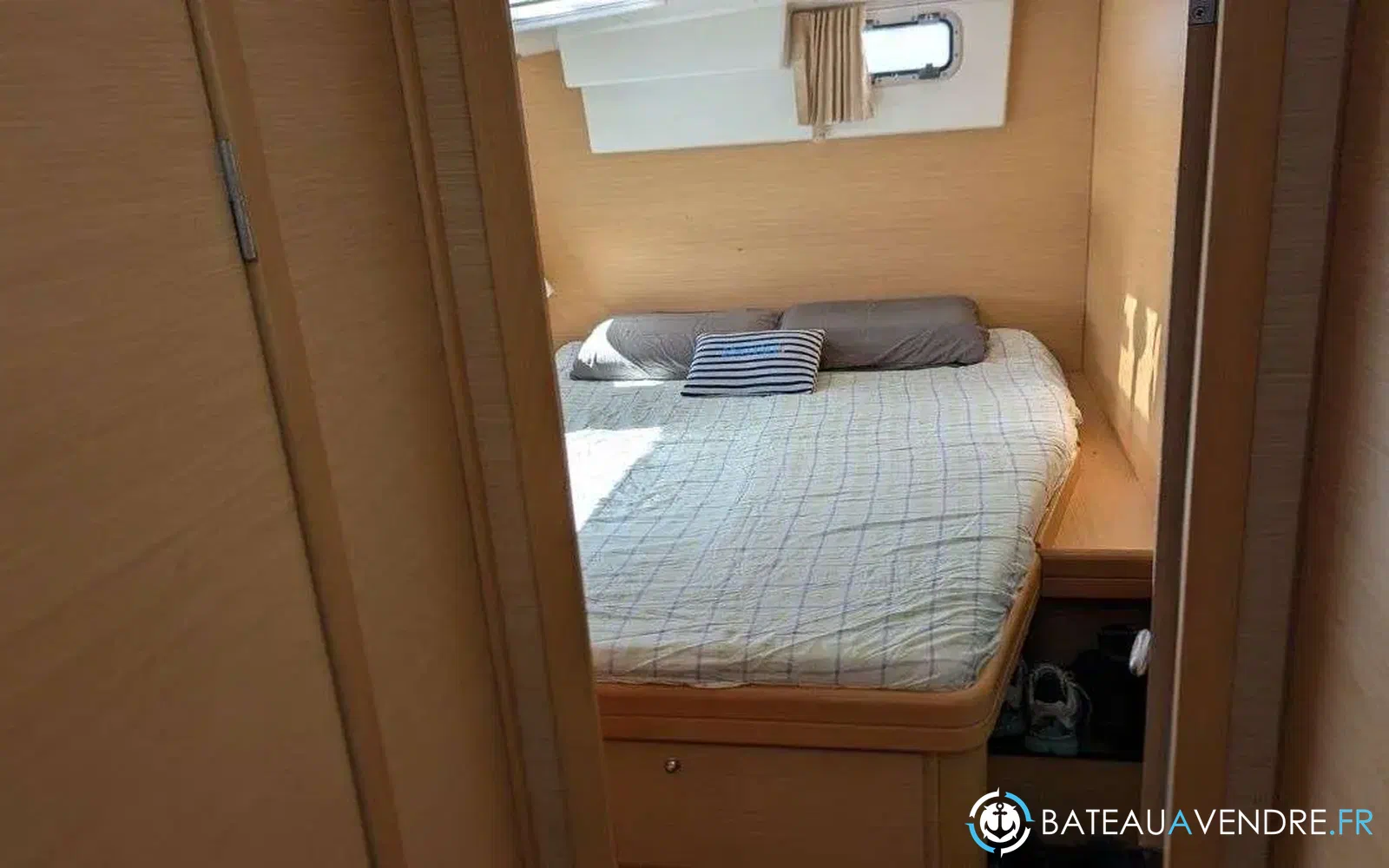 slider 36 Lagoon 420