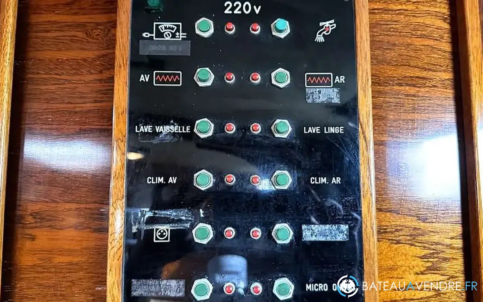 slider 27 Amel Super Maramu