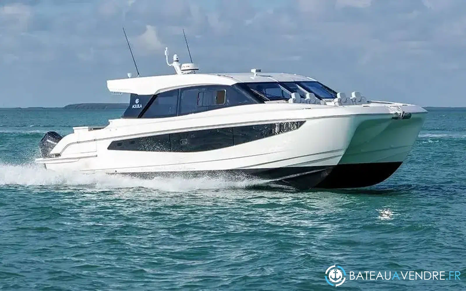 slider 0 Aquila 42 Coupe