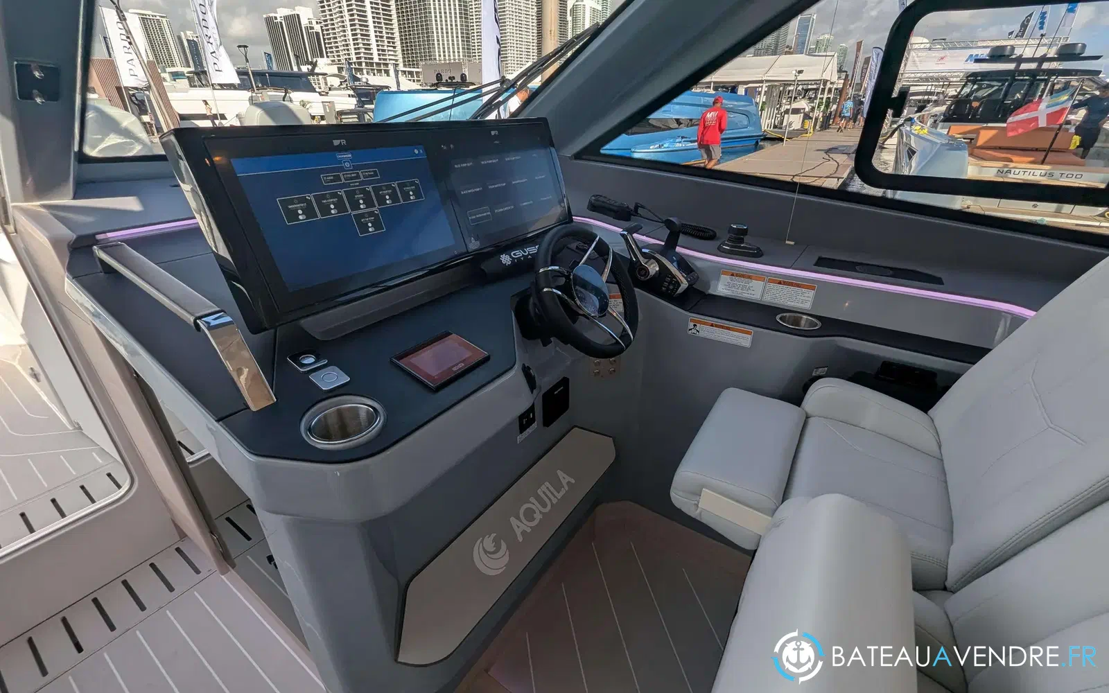 slider 11 Aquila 42 Coupe