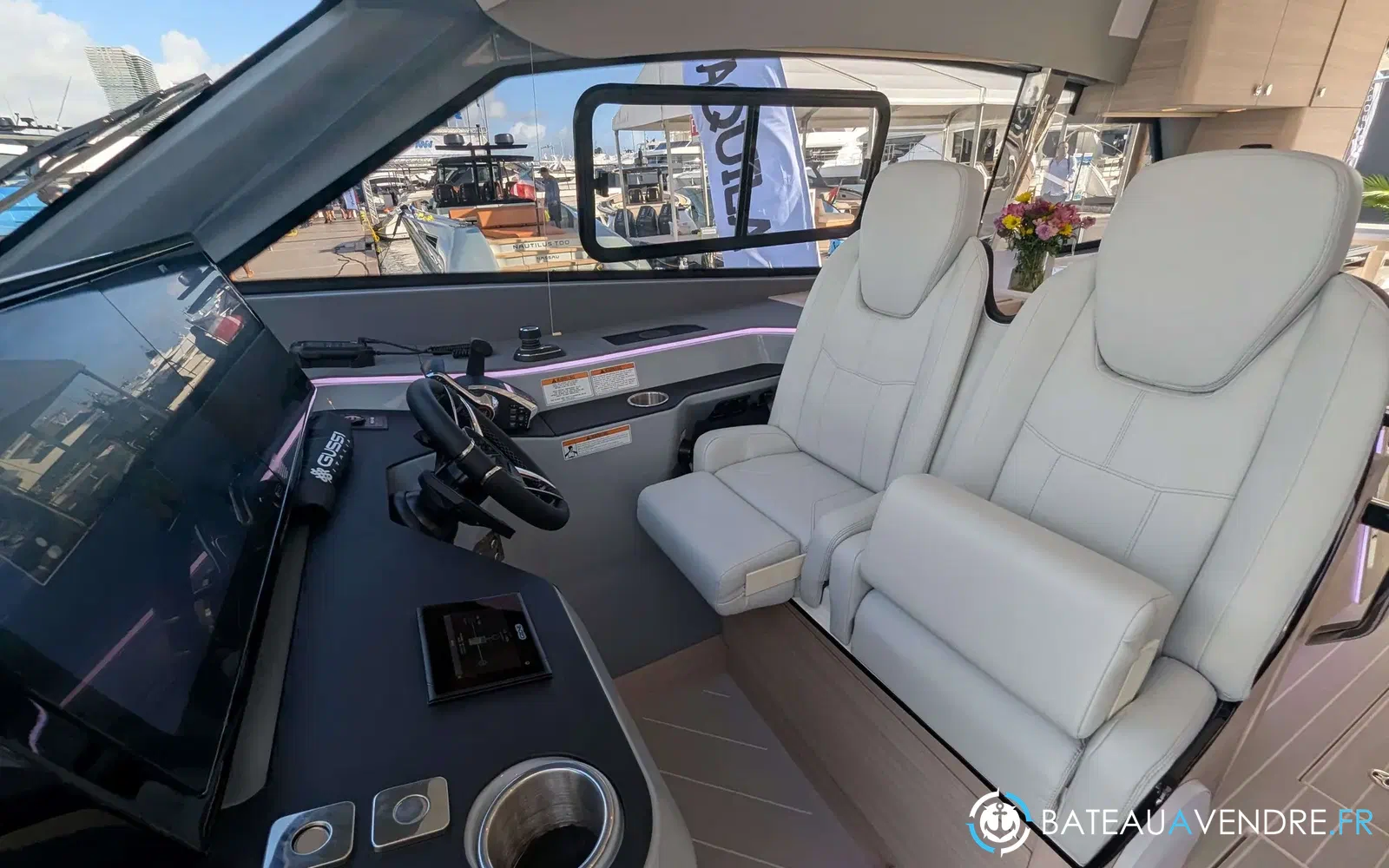 slider 12 Aquila 42 Coupe