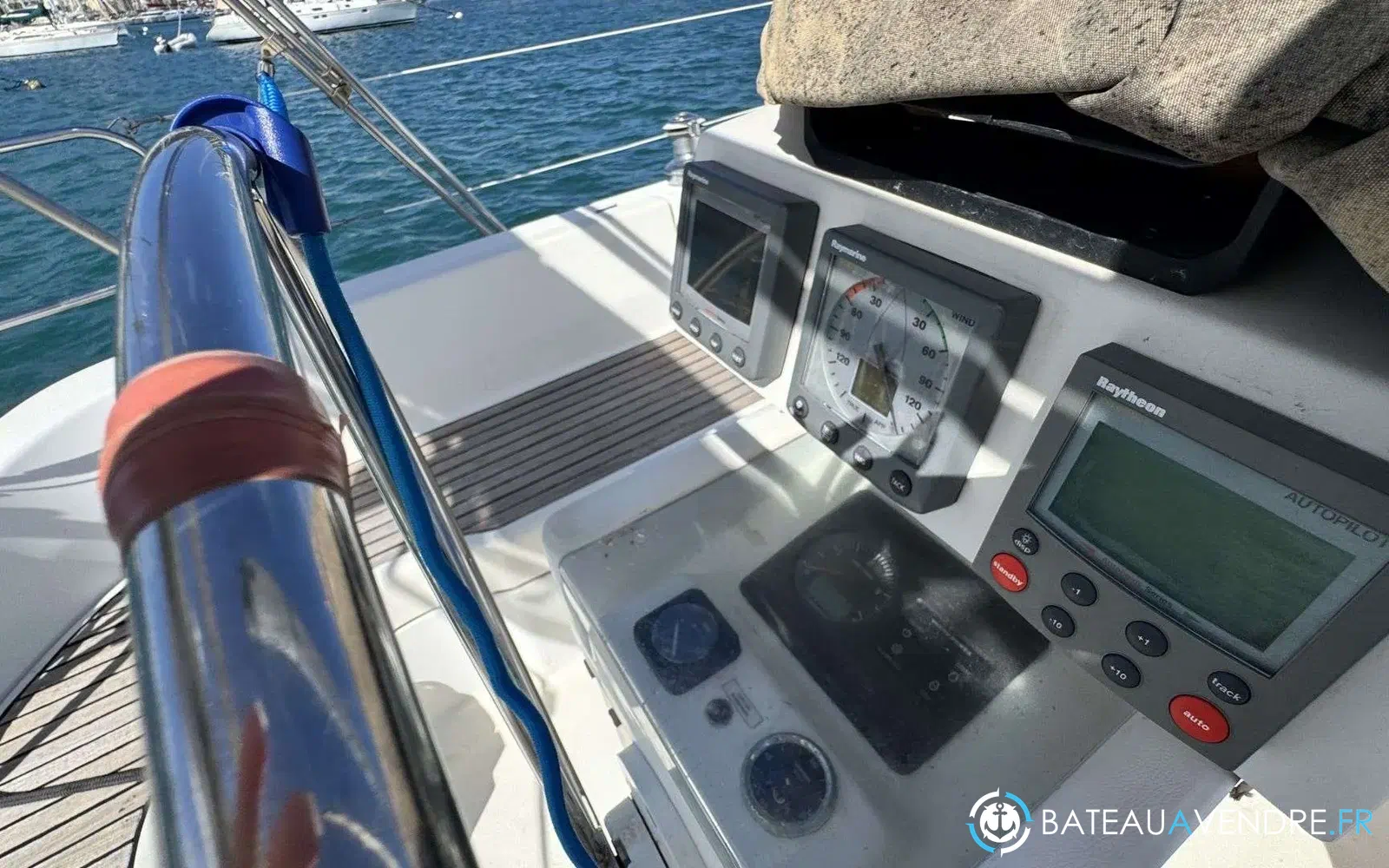 slider 13 Beneteau Oceanis 351