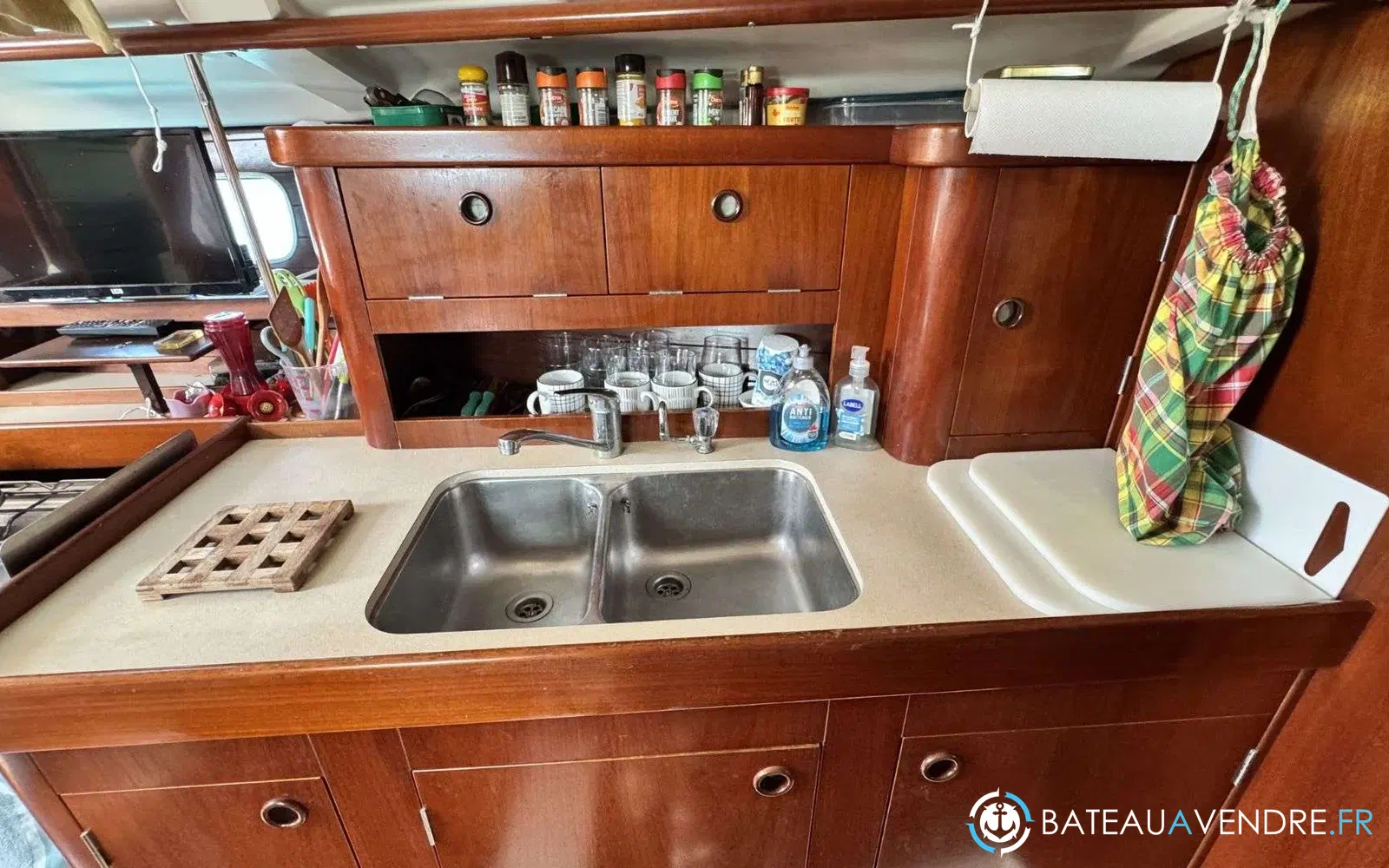 slider 37 Beneteau Oceanis 351