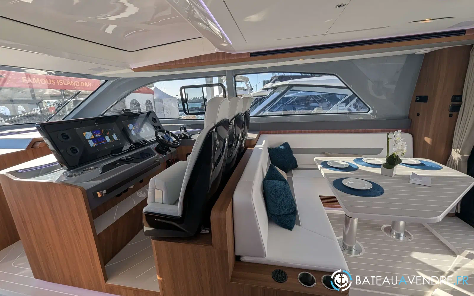 slider 4 Aquila 46 Coupe