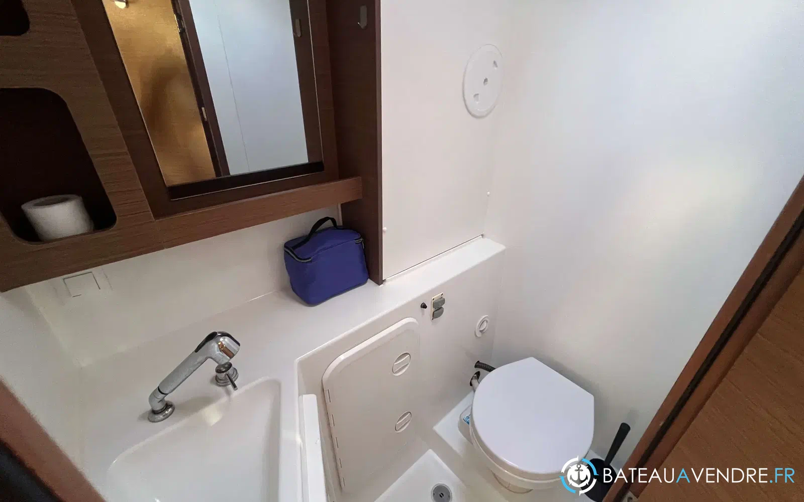 slider 13 Lagoon 42