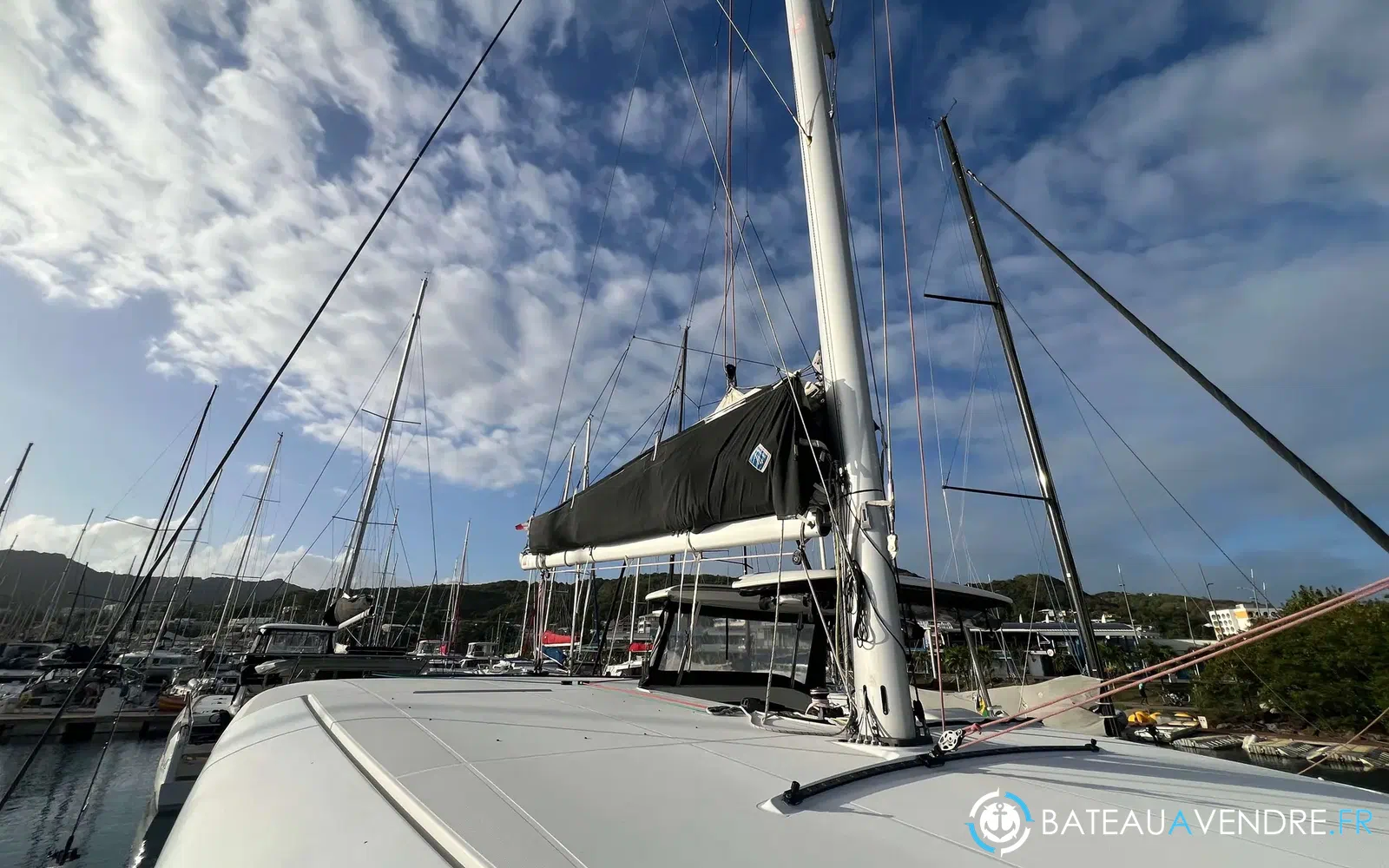 slider 8 Lagoon 42
