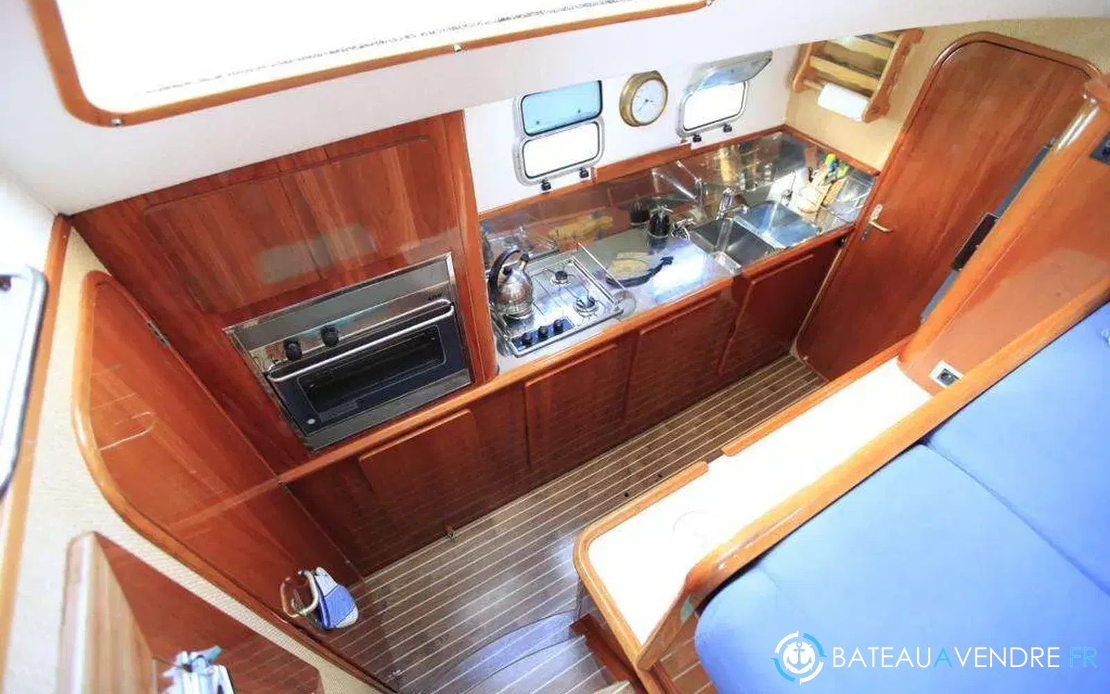 slider 12 Alliaura Marine Privilege 37