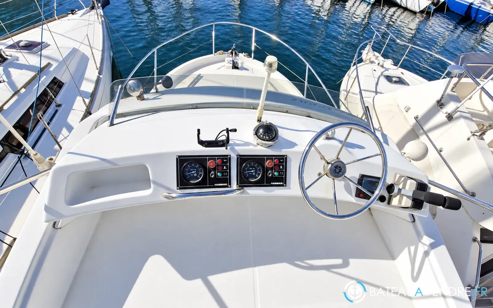 slider 5 Beneteau Antares Serie 9