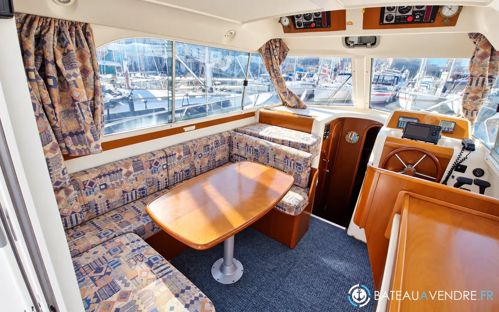 slider 12 Beneteau Antares Serie 9