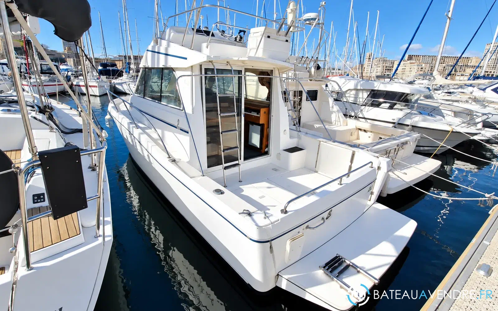 slider 3 Beneteau Antares Serie 9