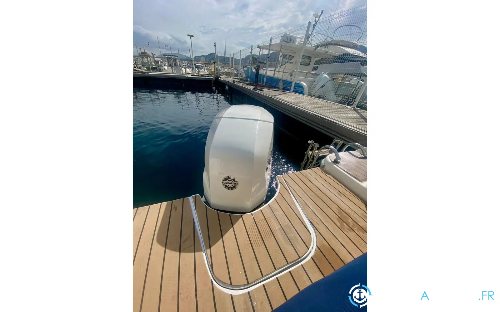 slider 7 Jeanneau Leader 605