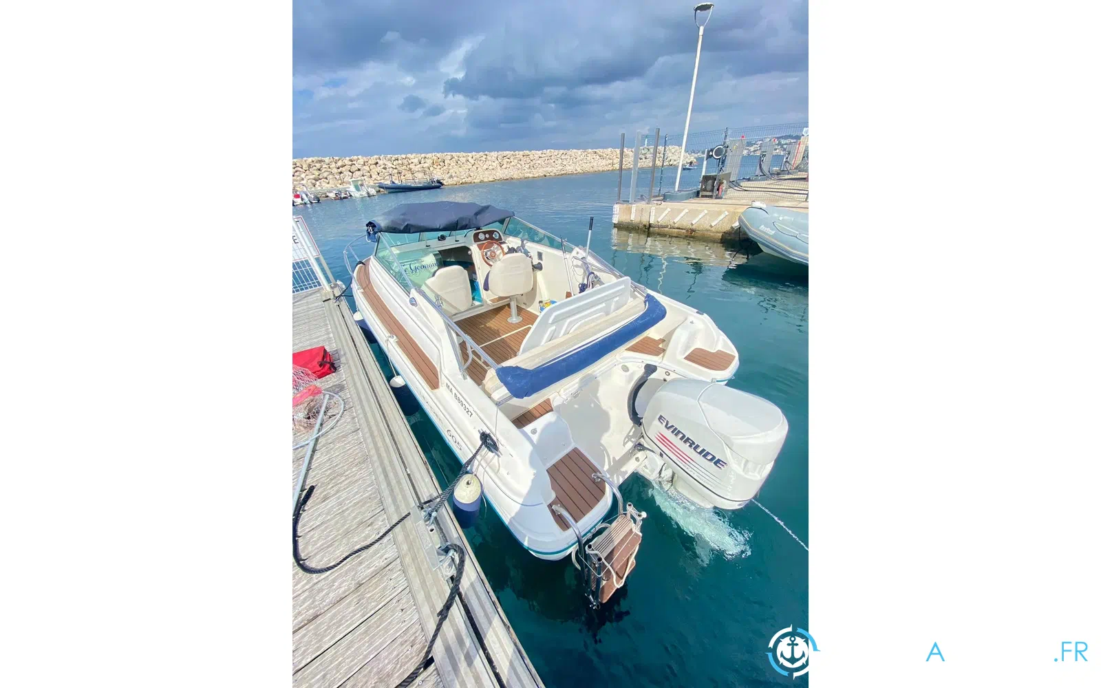 slider 18 Jeanneau Leader 605
