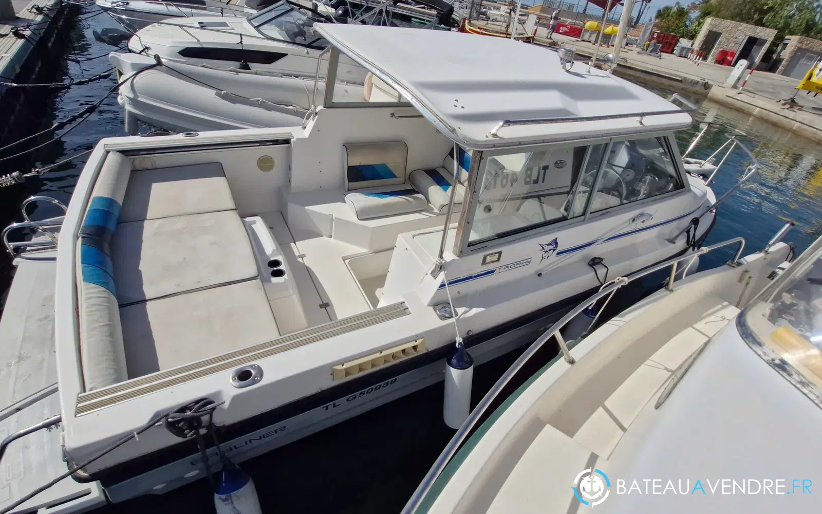 slider 12 Bayliner Trophy 2159