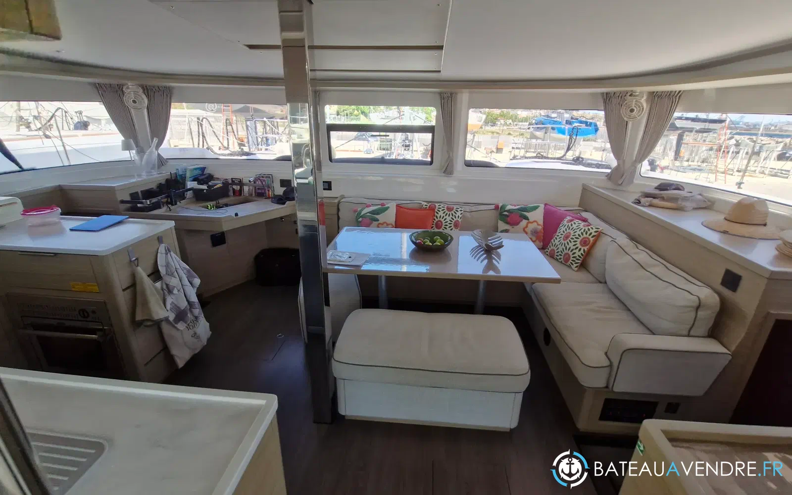 slider 15 Lagoon 46
