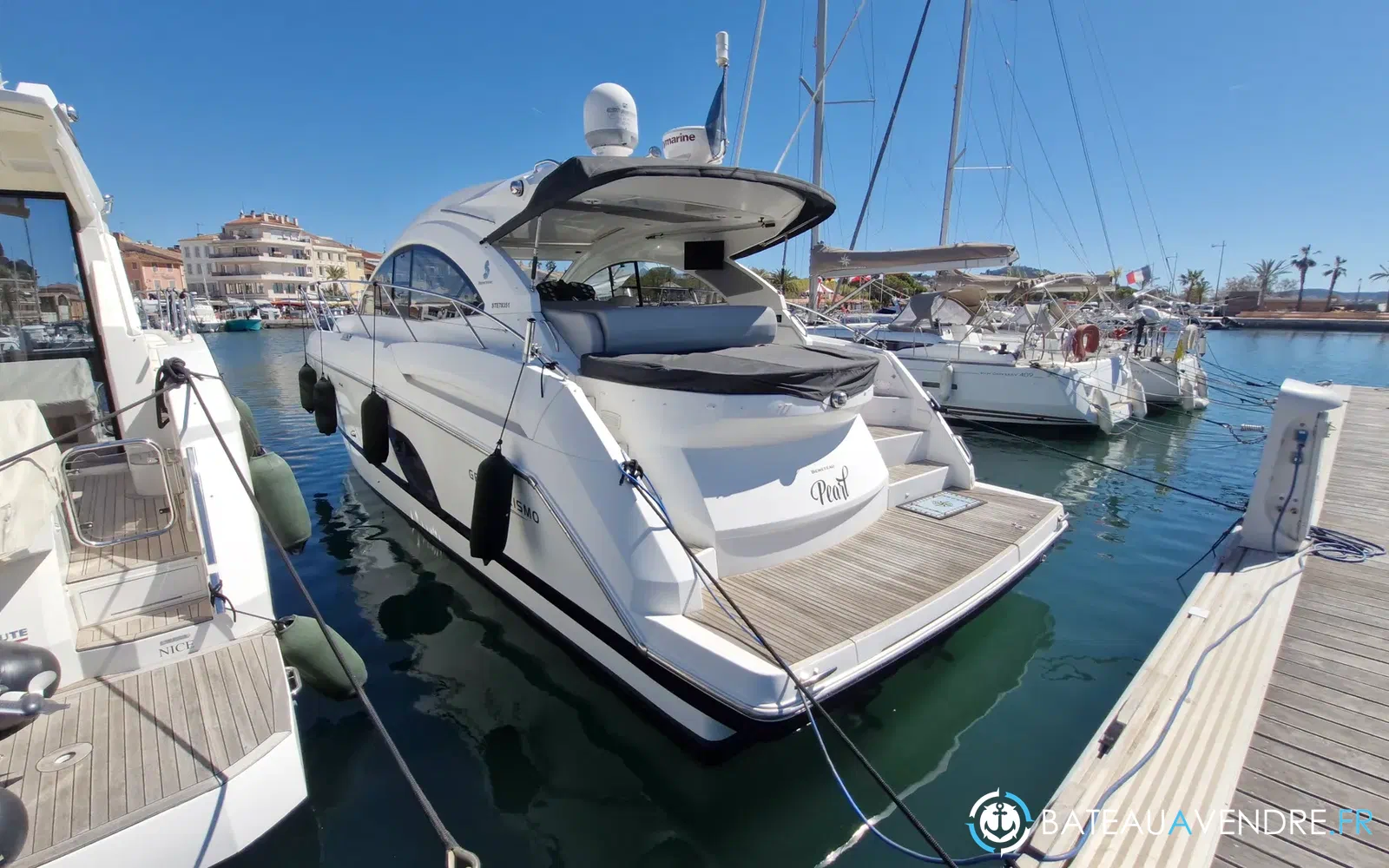 slider 2 Beneteau GT 44