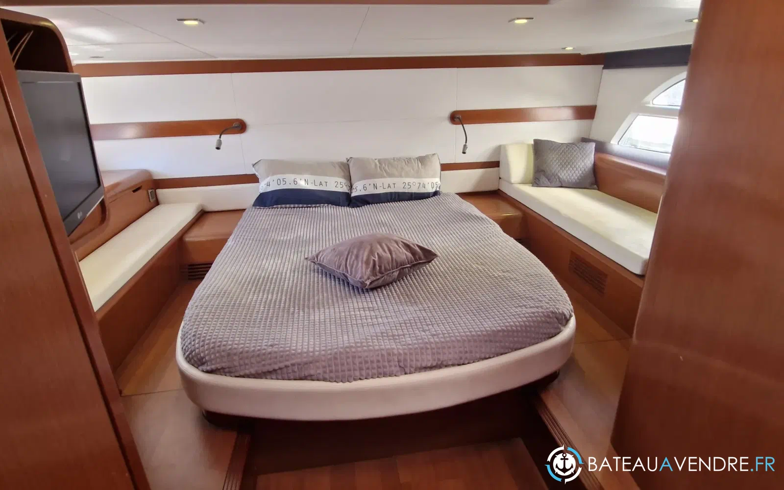 slider 7 Beneteau GT 44