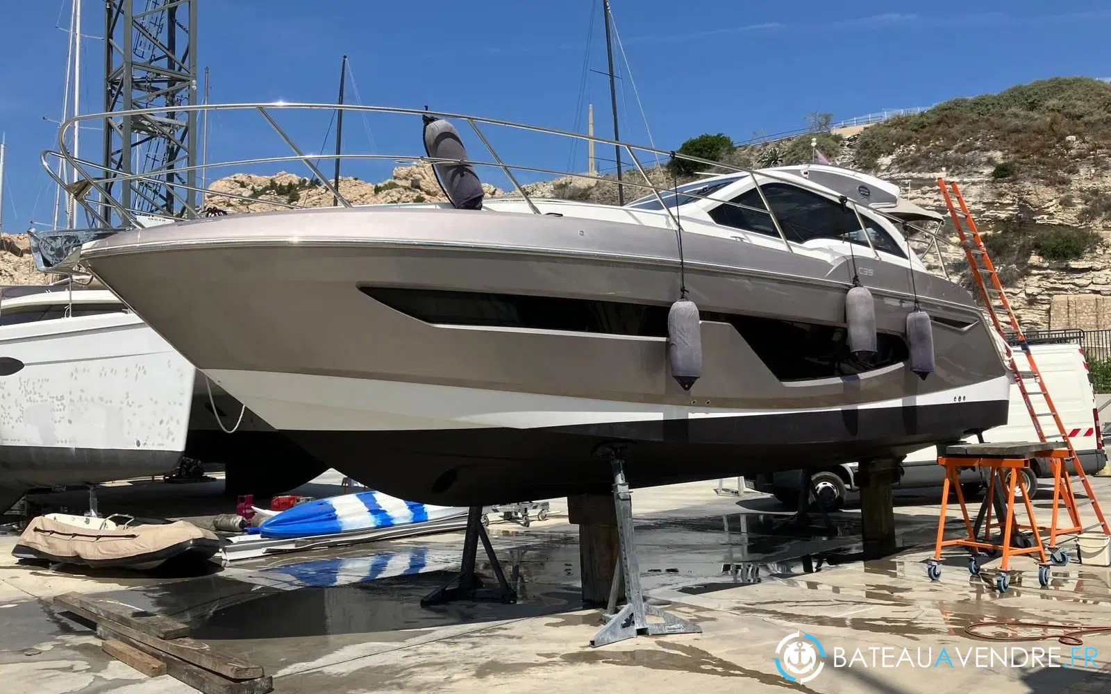 slider 1 Sessa Marine C35