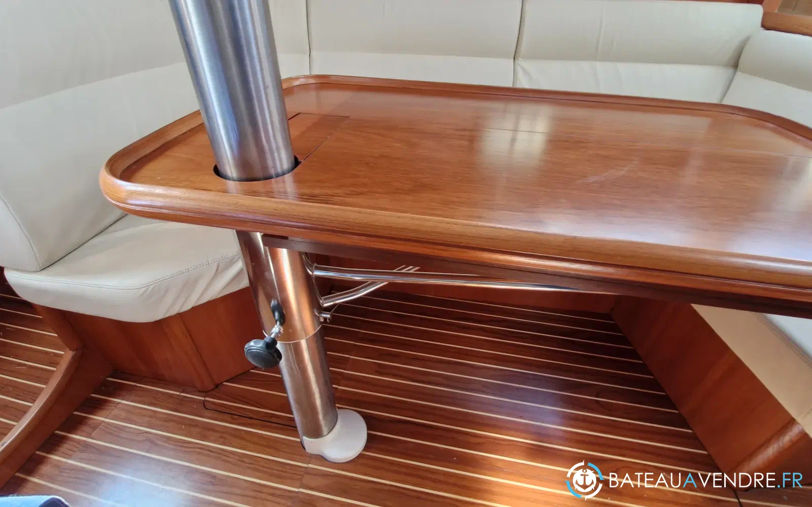 slider 10 Jeanneau Sun Odyssey 35