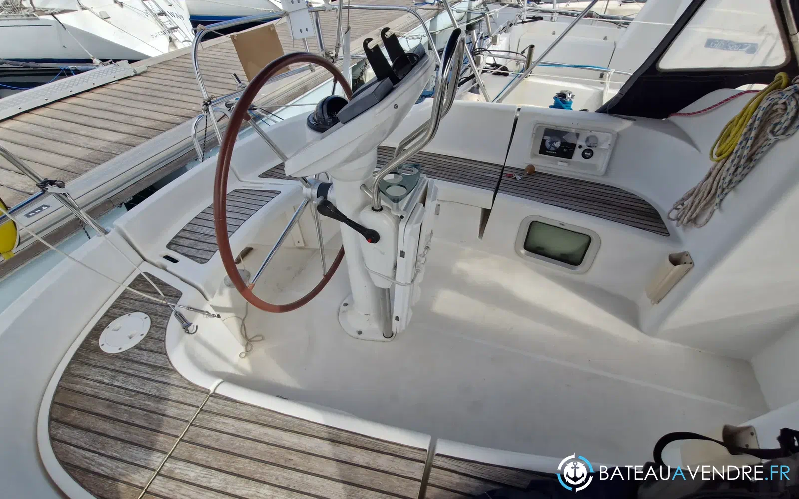 slider 19 Jeanneau Sun Odyssey 35