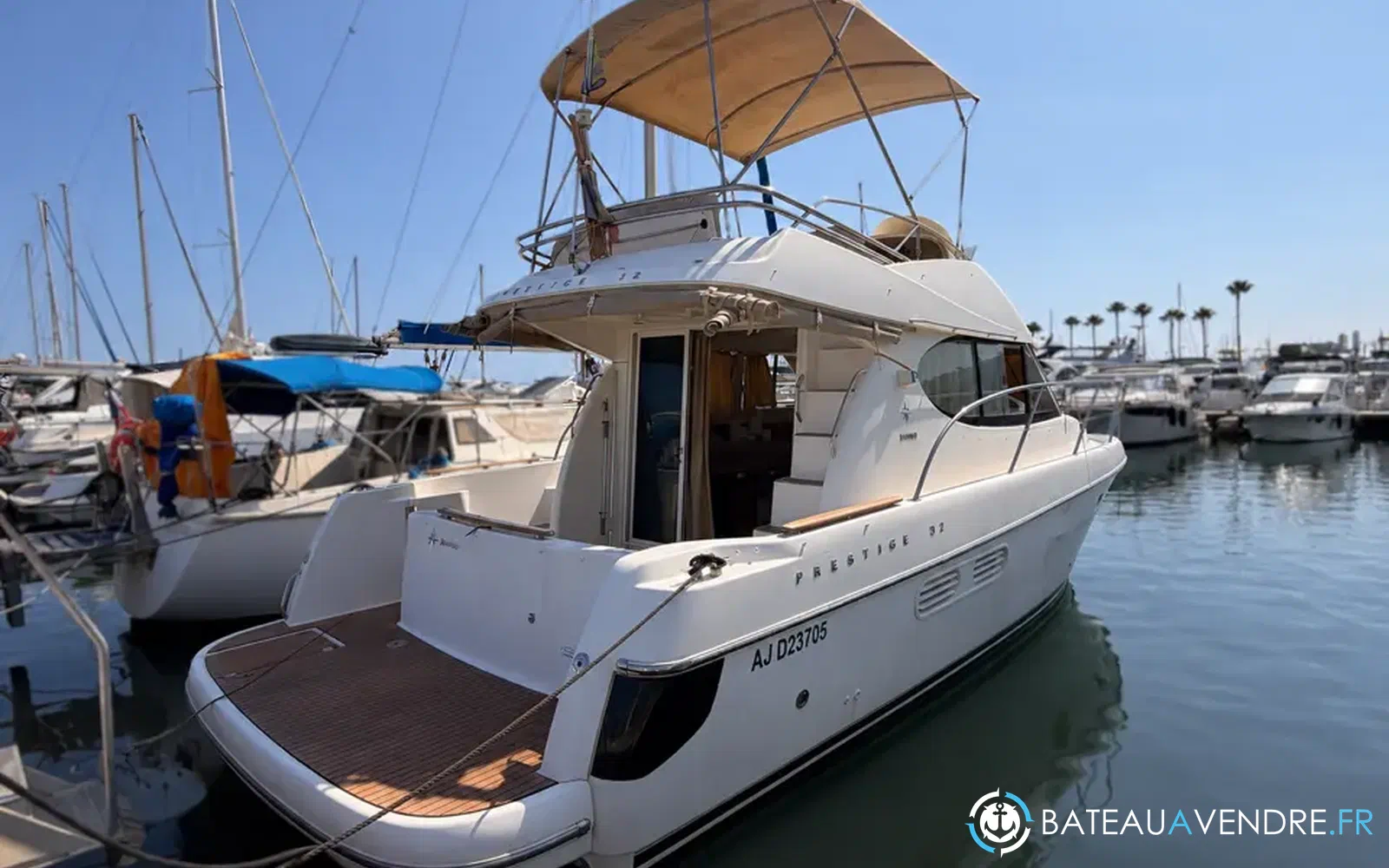 slider 0 Jeanneau Prestige 32