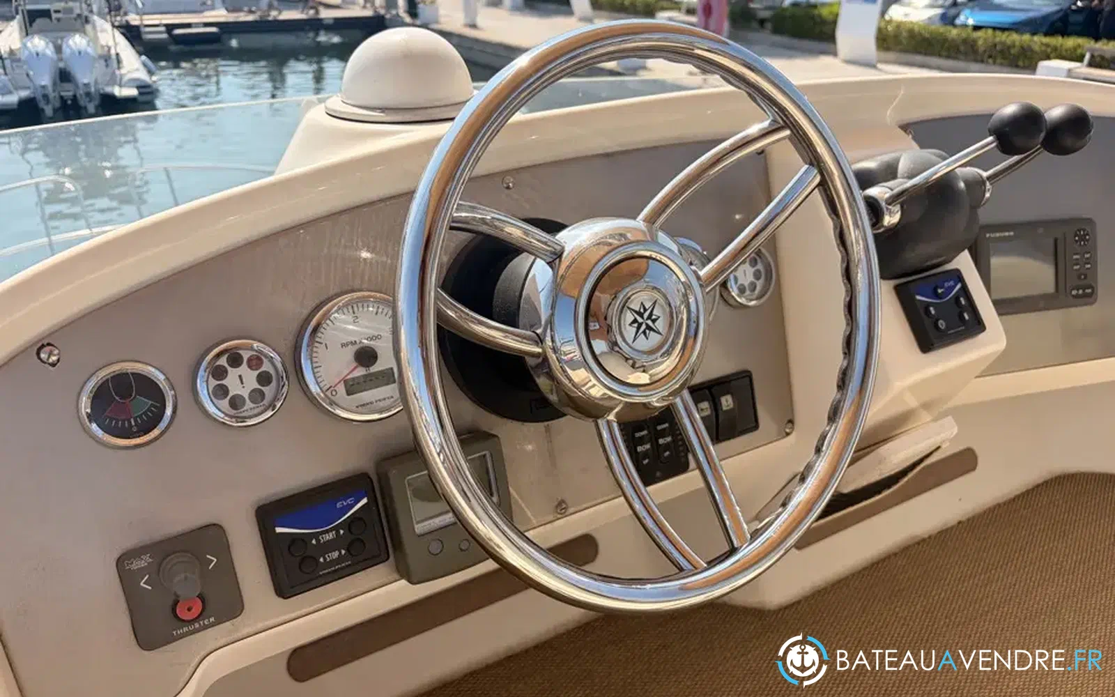 slider 17 Jeanneau Prestige 32