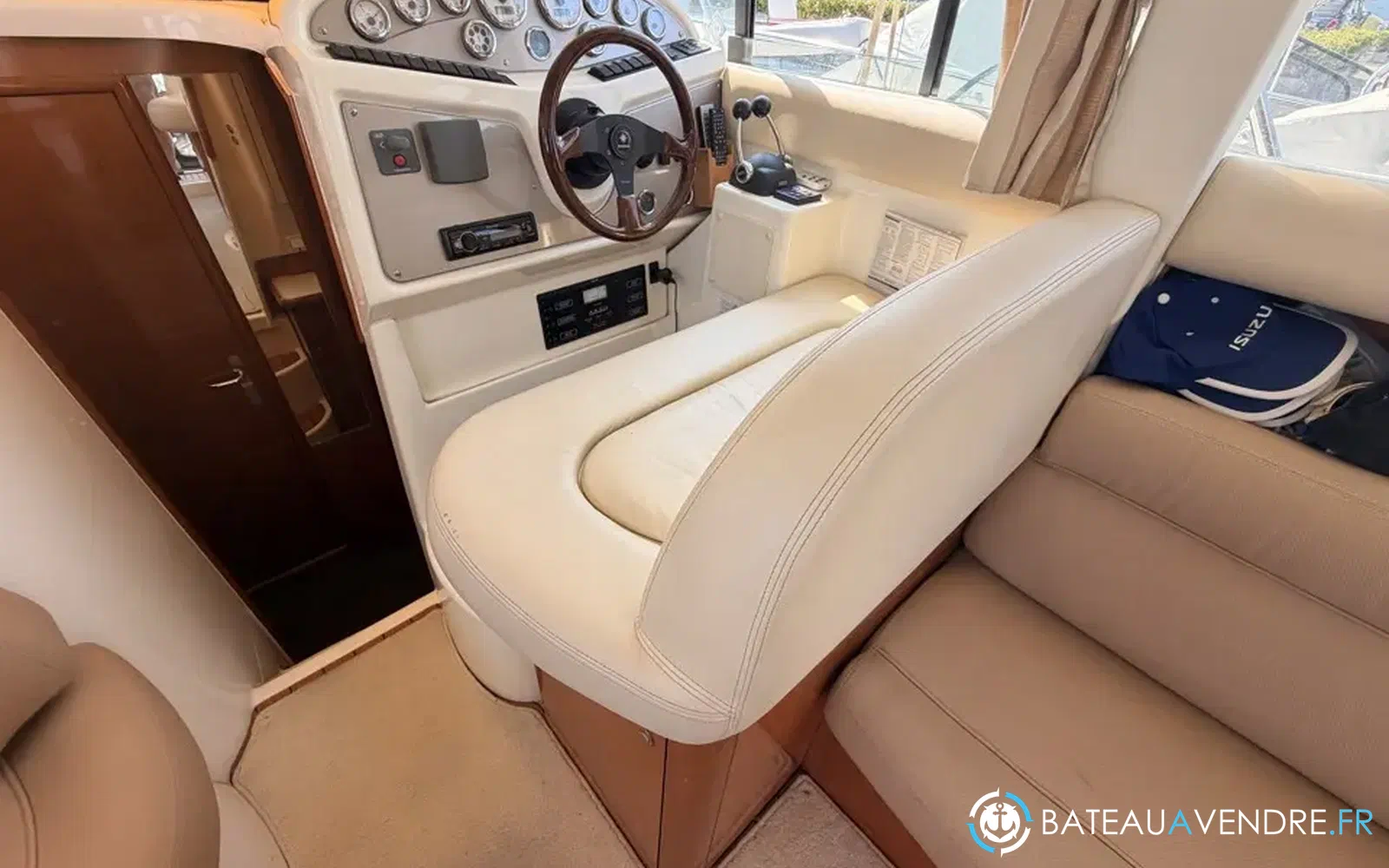 slider 23 Jeanneau Prestige 32