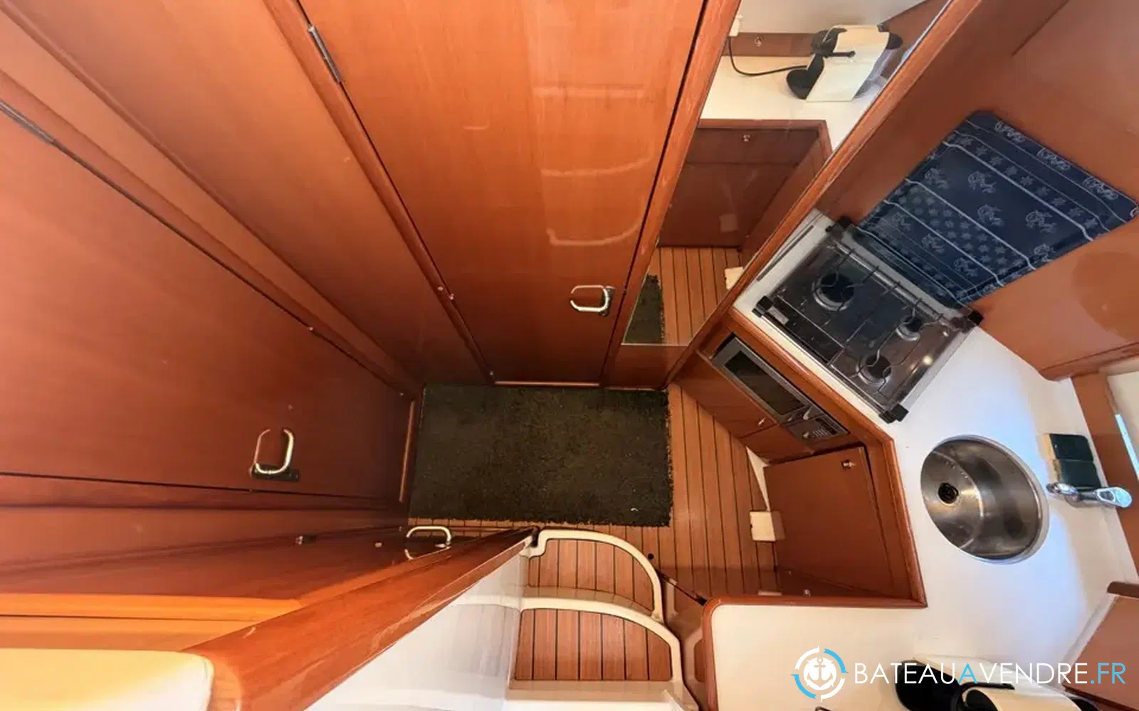 slider 32 Jeanneau Prestige 32
