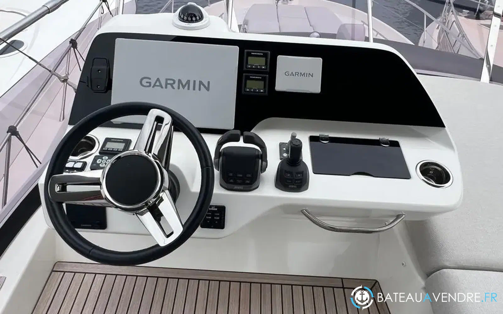 slider 10 Prestige Yachts F4.9