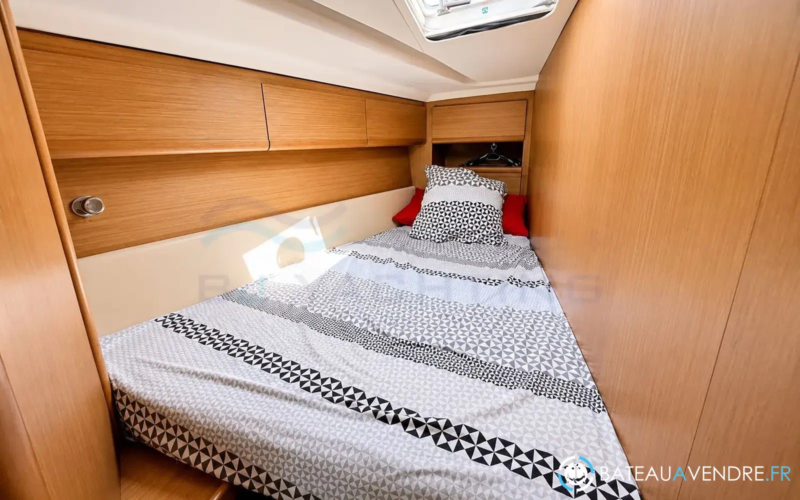 slider 13 Jeanneau Sun Odyssey 50 DS